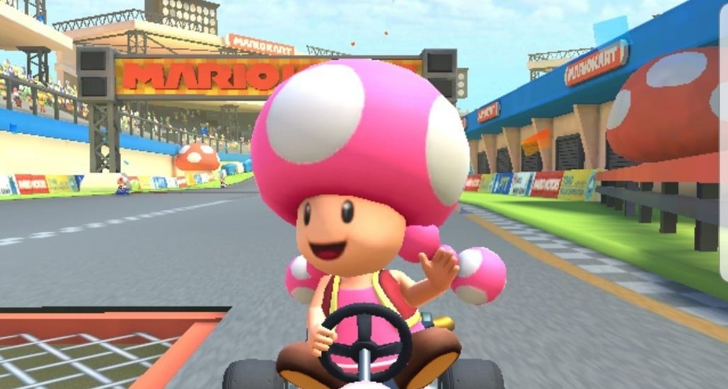 A hour of Mario Kart Tour gameplay