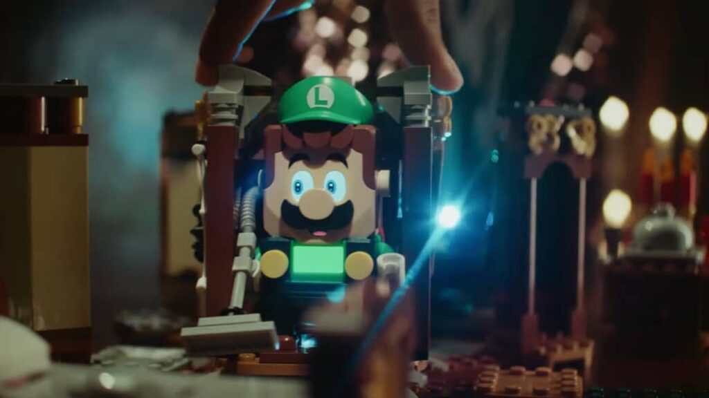 LEGO Super Mario – Luigi’s Mansion launch trailer