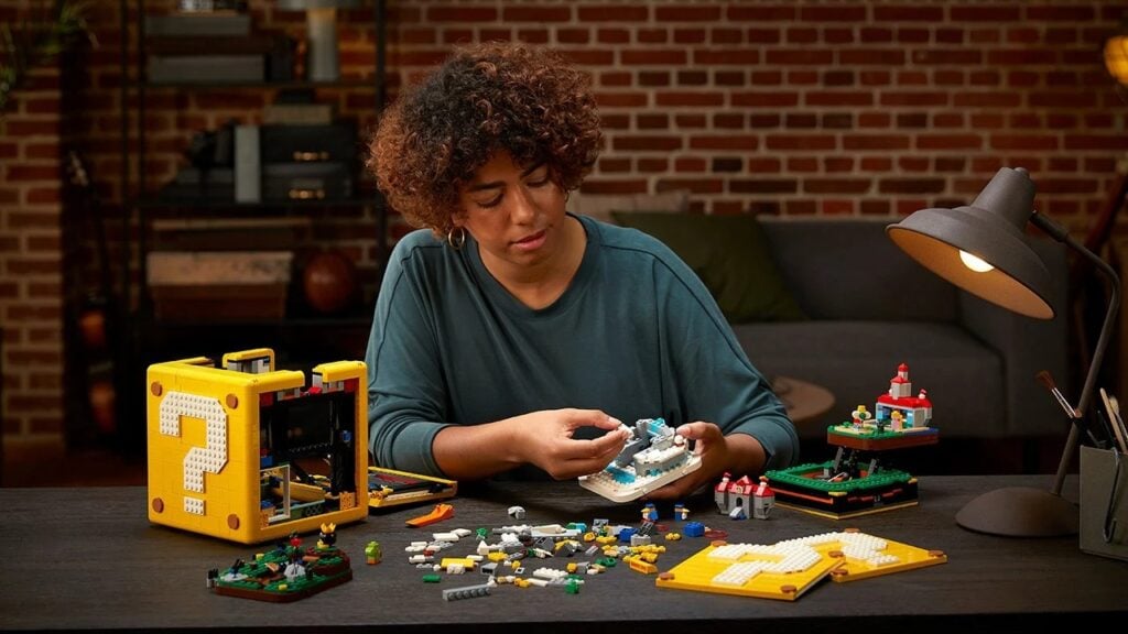 Official LEGO Super Mario 64 question block revealed