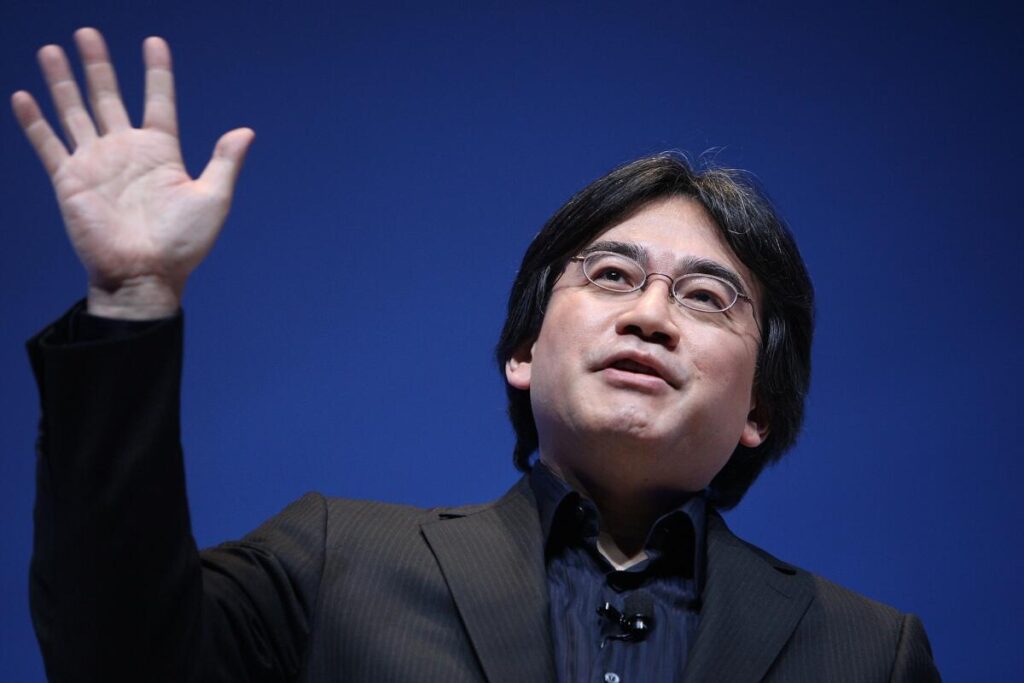 Satoru Iwata: een visionaire leider die de toekomst van Nintendo revolutioneerde Satoru Iwata: een visionaire leider die de toekomst van Nintendo revolutioneerde