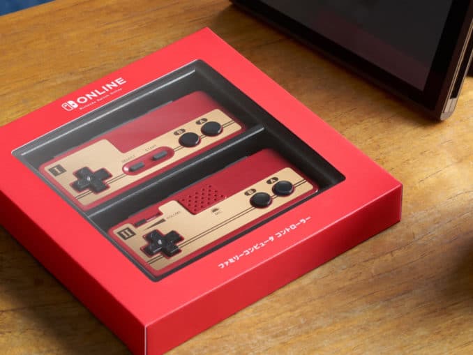 News - Unboxing Famicom Controllers 